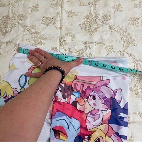 Society 6 Undertake heart leggings white with printed characters size Medium - Picture 6 of 10